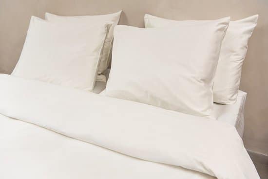 De 6 Beste Egyptisch Katoenen Dekbedovertrekken van 2026 luxueuze-egyptisch-katoen-dekbedovertrek